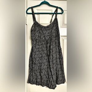 Torrid Size 1 Black and White Women's Dress